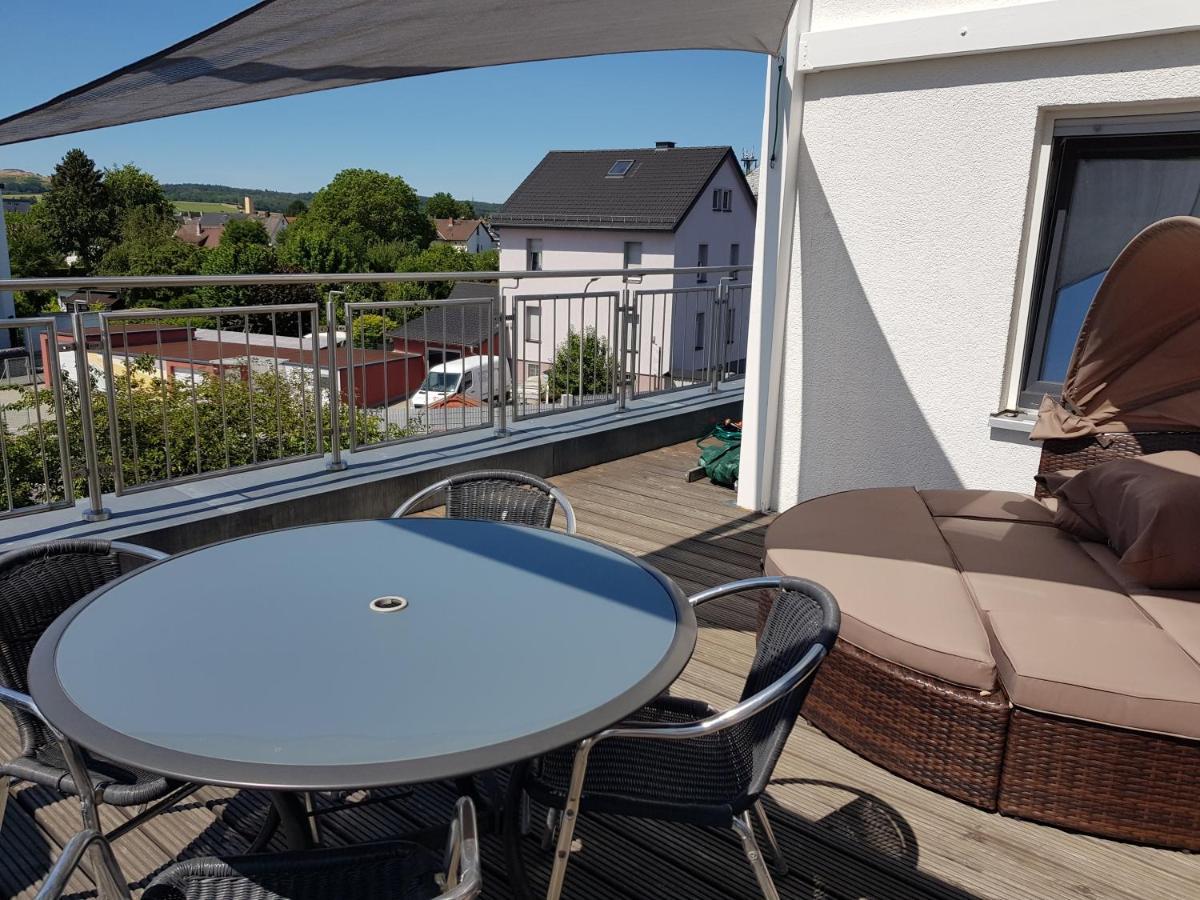 Usingen Apartment Near Frankfurt, Fantastic View! מראה חיצוני תמונה